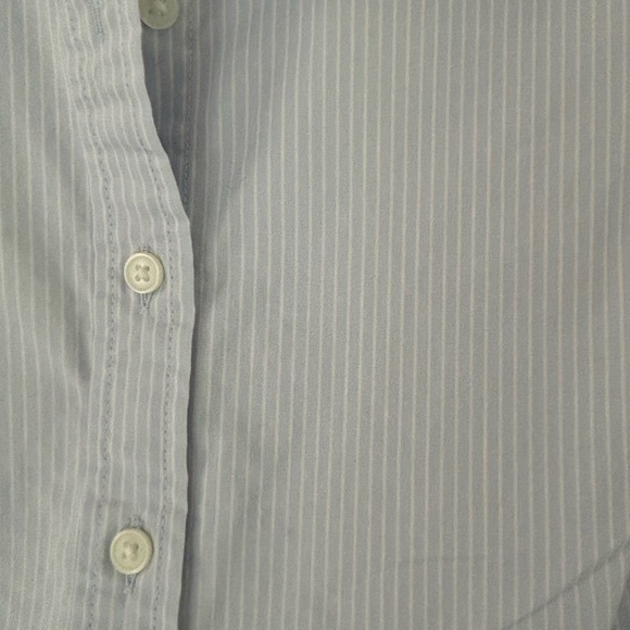 Banana Republic Riley Tailored Fit Sleeveless Button Down Light Blue Stripe - Picture 3 of 4
